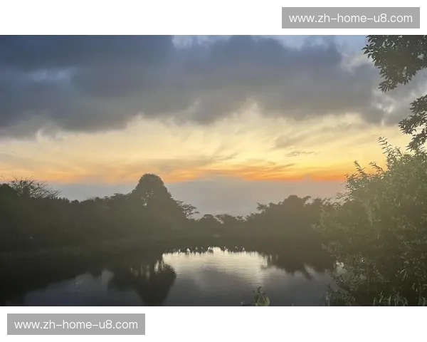 从波斯湾热浪到加勒比飓风：哥斯达黎加与卡塔尔的绿茵博弈论